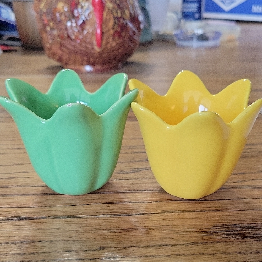 Villeroy & Boch Tulip-Shaped Candleholders - Green and Yellow
